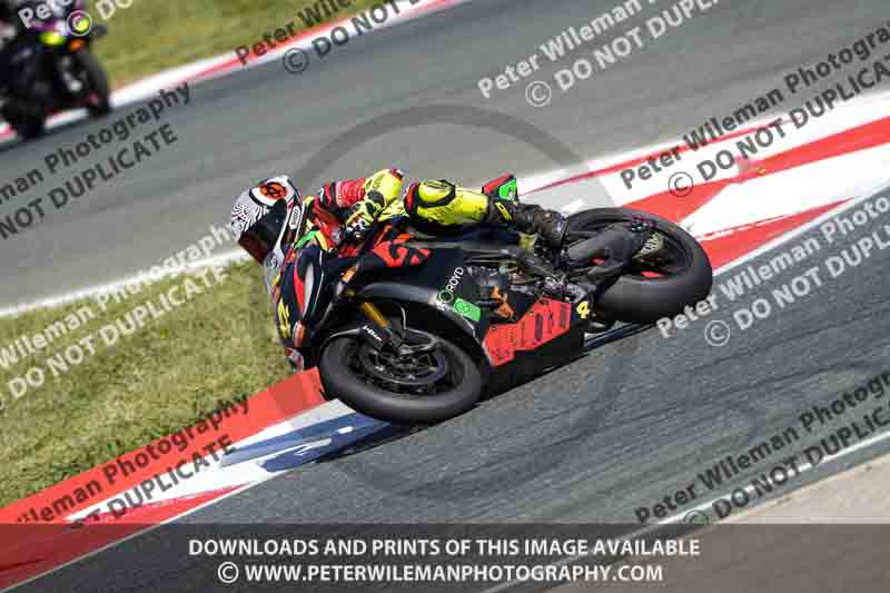 cadwell no limits trackday;cadwell park;cadwell park photographs;cadwell trackday photographs;enduro digital images;event digital images;eventdigitalimages;navarra;no limits trackdays;peter wileman photography;racing digital images;trackday digital images;trackday photos